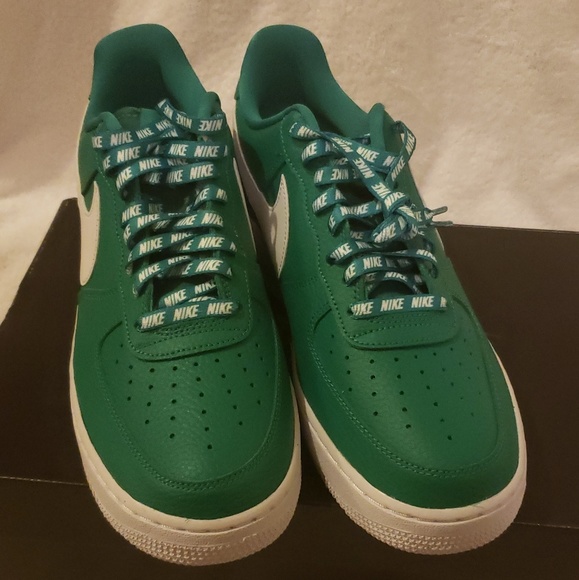Nike Air Force 1 07 LV8 NBA Pack - Picture 3 of 8
